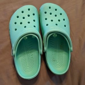 Crocs mint green size 5